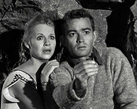 Norma Eberhardt and Ray Stricklyn in The Return of Dracula (1958)